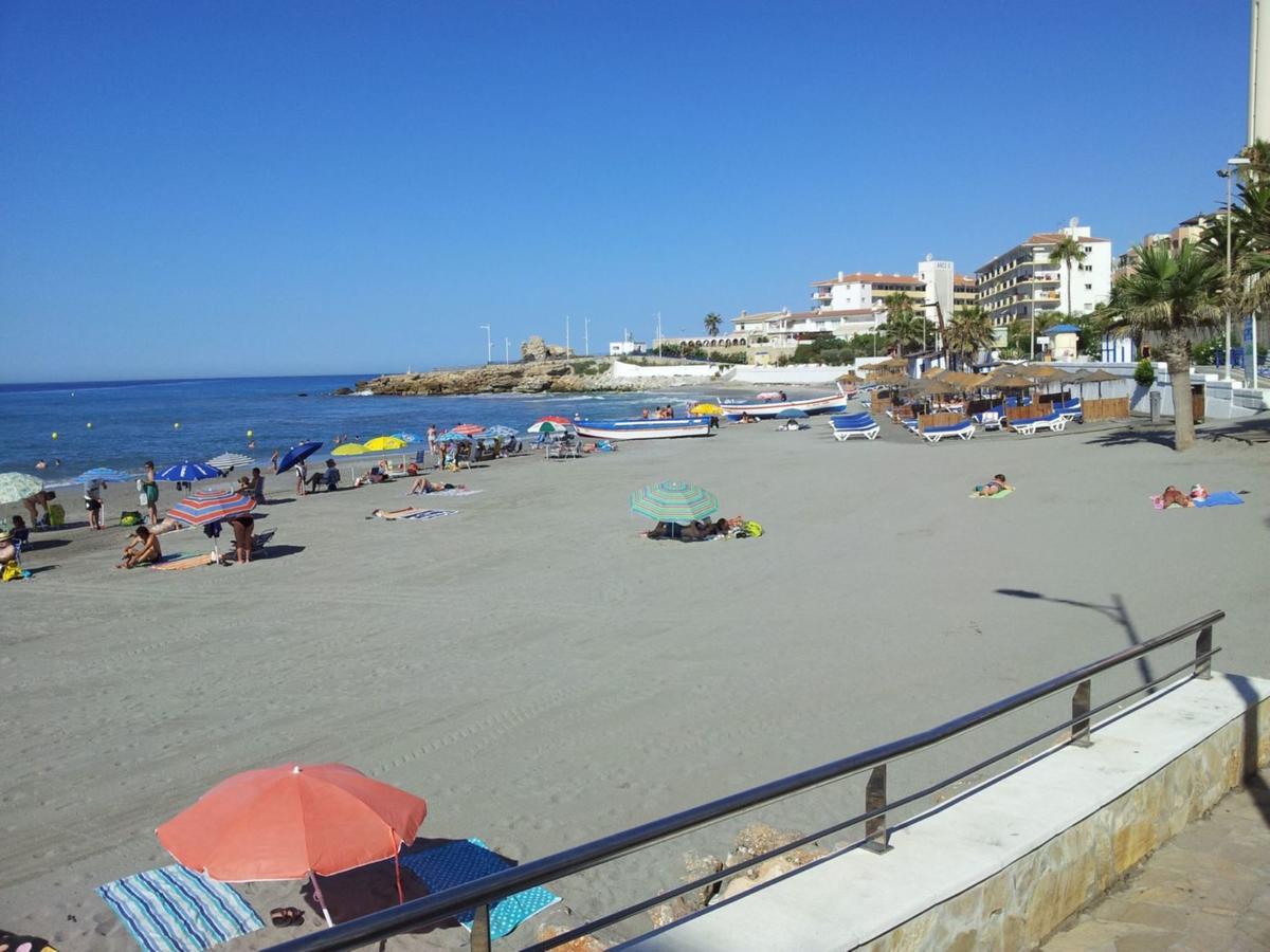 Apartment Fuentes De Nerja Exterior photo